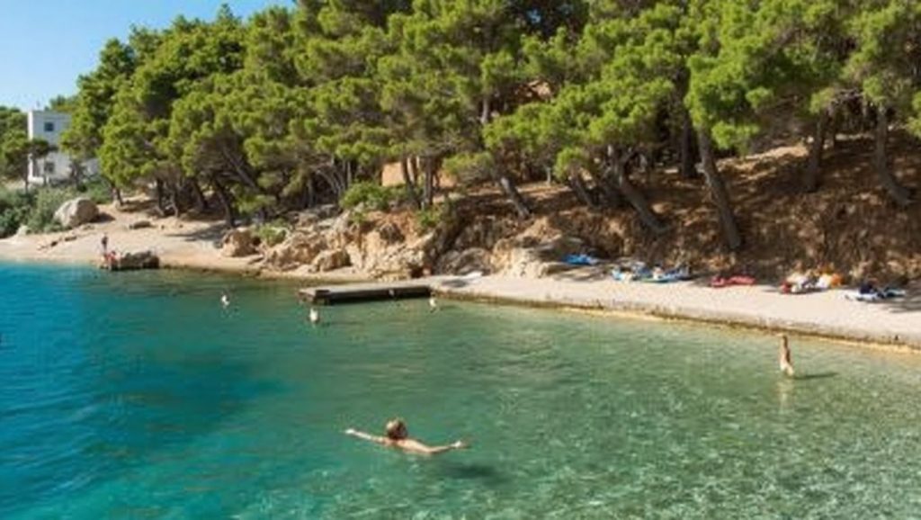 Arena fina en Plaža, Croacia, Croacia
