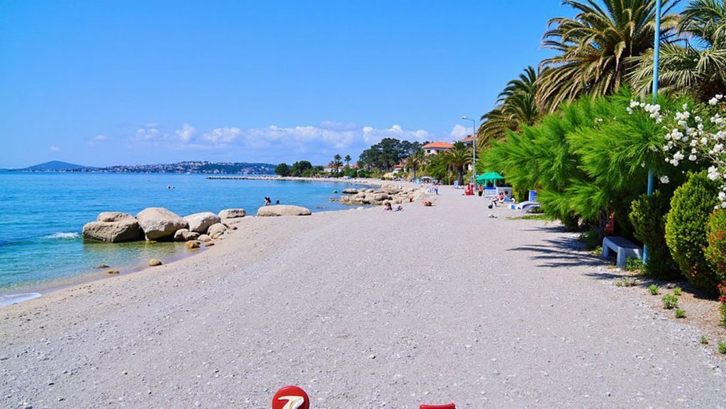 Arena fina en Plaža Grljevac, Croacia, Croacia