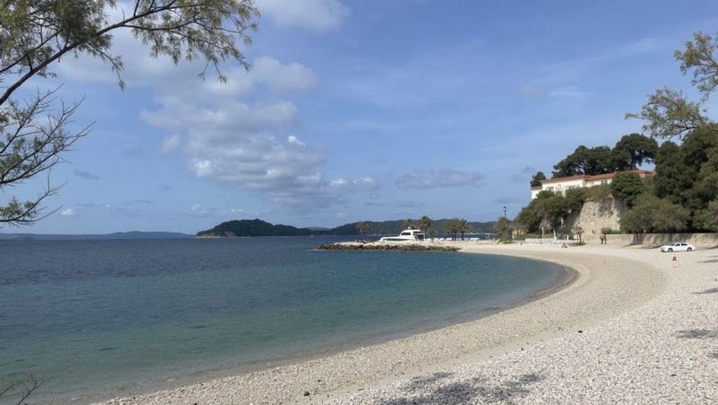Plaža Ježinac — foto 4 de 6