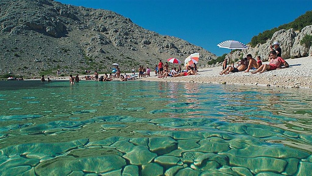 Plaža na marini — foto 3 de 6