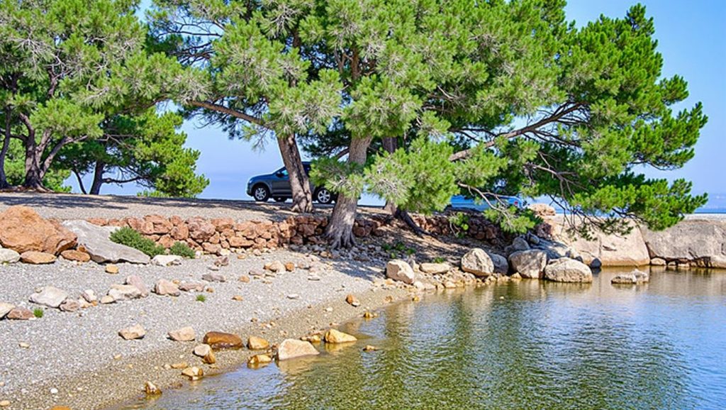 Panorámica completa de Plaža Otrić, playa de Croacia
