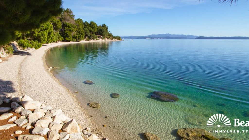 Alrededores de Plaža Pliša, Zaton