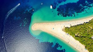 Plaža tratice