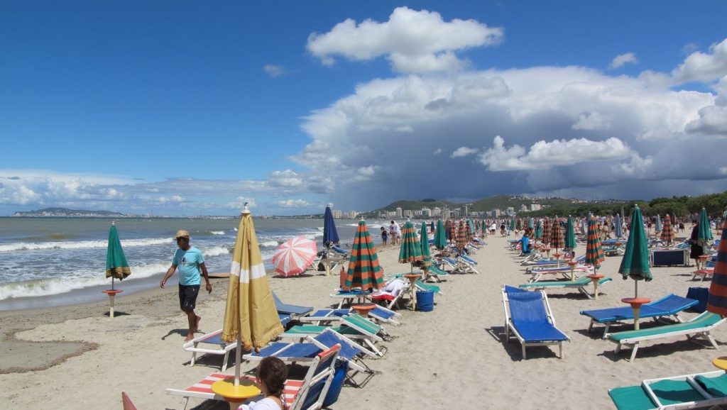 Plazhi i Dhërmiut (Riviera Albanesa, Albania) — foto 2
