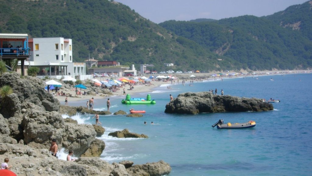 Plazhi i Livadhit (Riviera Albanesa, Albania) — foto 4