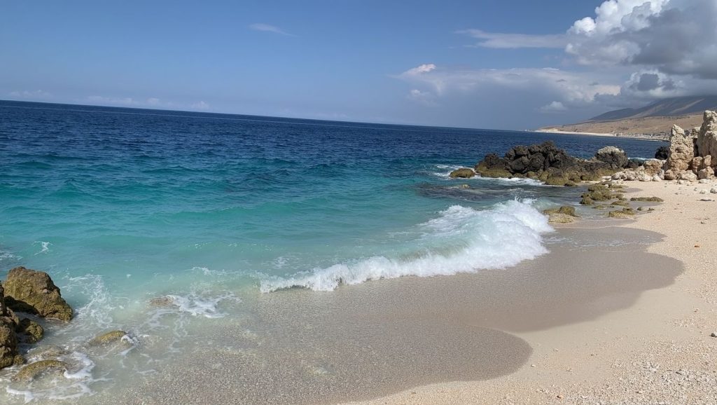 Plazhi i Potamit (Riviera Albanesa, Albania) — foto 2