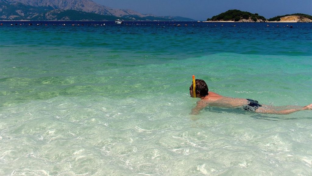 Plazhi Vega (Riviera Albanesa, Albania) — foto 2
