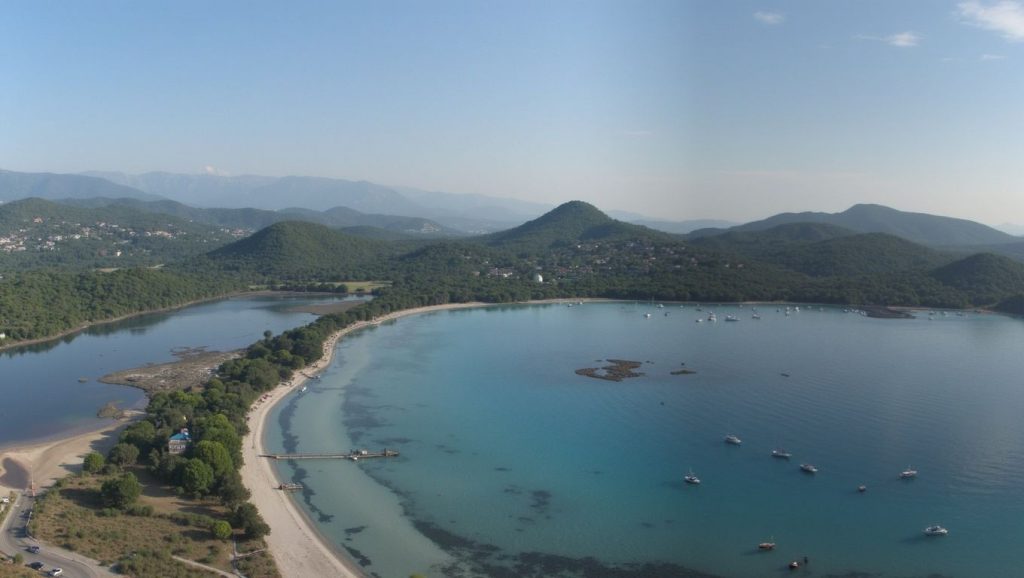 Vista de Santa Lina desde la orilla, Ajaccio