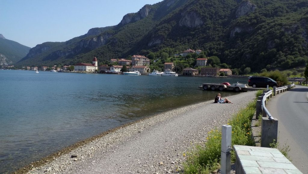 Arena y orilla en Savina, Herceg Novi, Montenegro