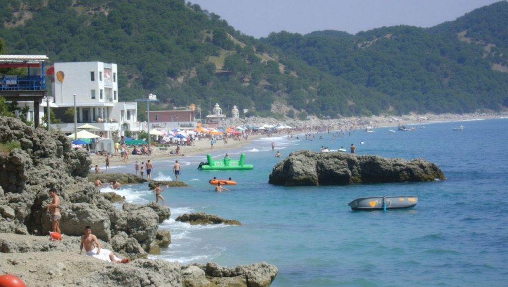 Vista del entorno de Shën Albani, Karaburun, Vlorë, Albania
