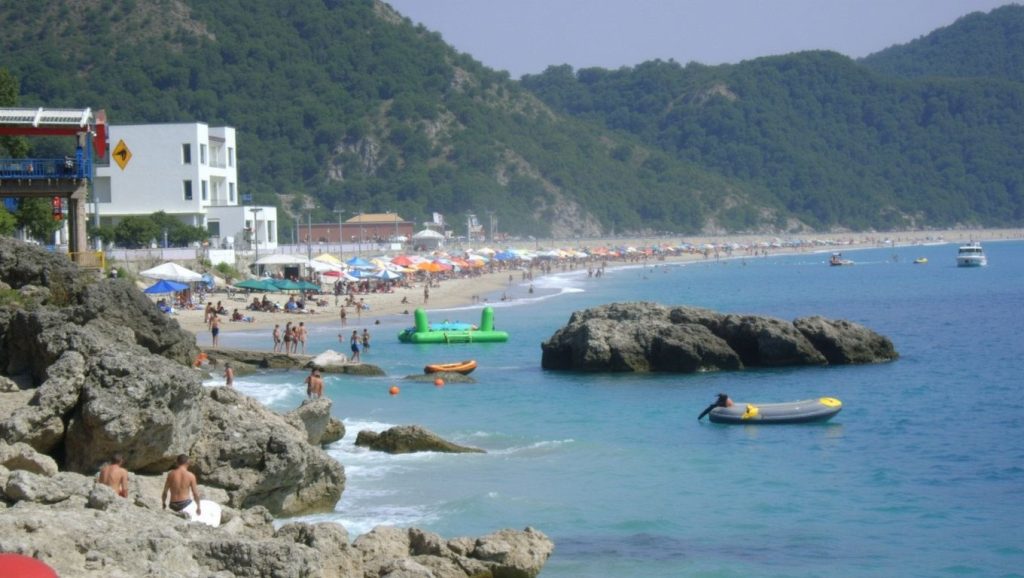 Shpella e Pëllumbave (Sarandë, Albania) — foto 4