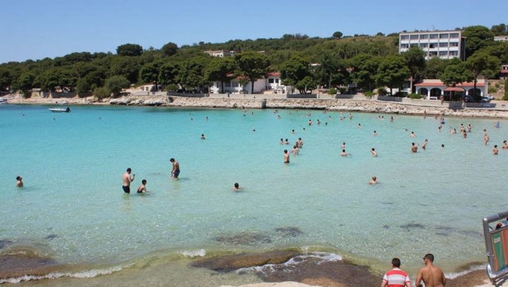 Costa de Croacia desde Slanica, Croacia