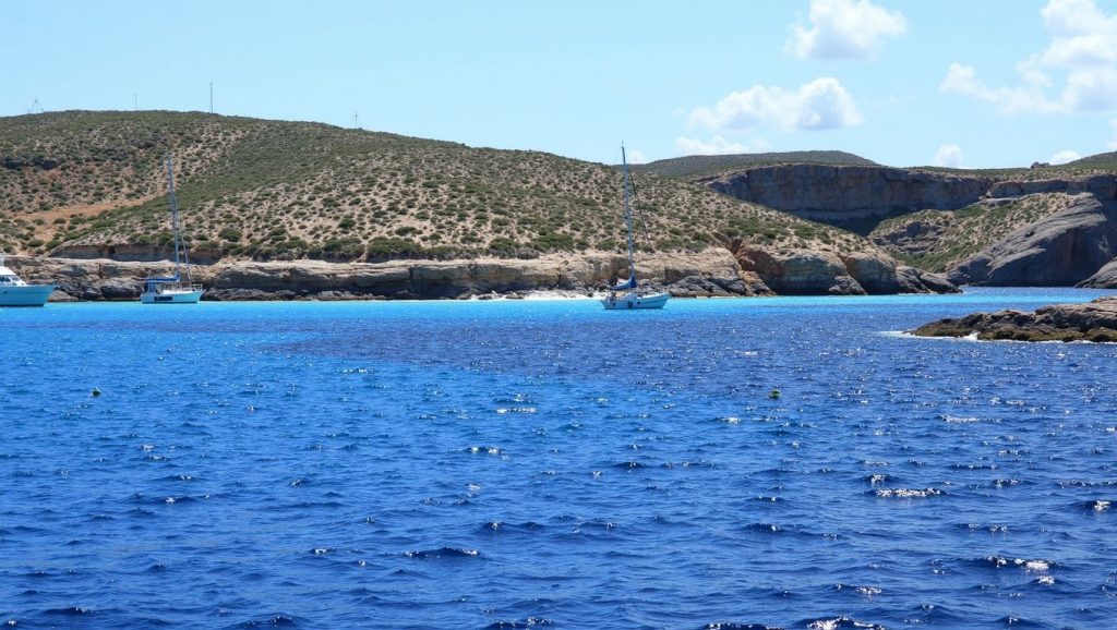 Slugs Bay (Mellieha, Malta) — foto 1