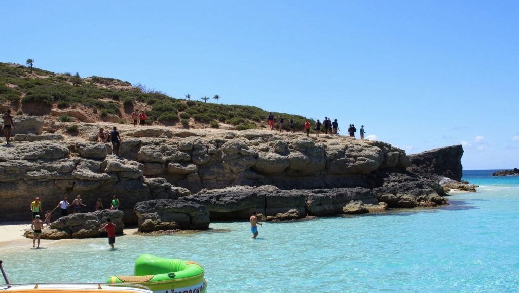Slugs Bay (Mellieha, Malta) — foto 6