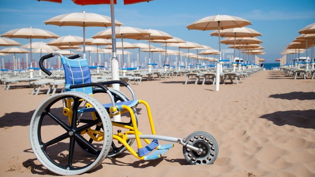 Paseo hacia Spiaggia accessibile per disabili, Montesilvano