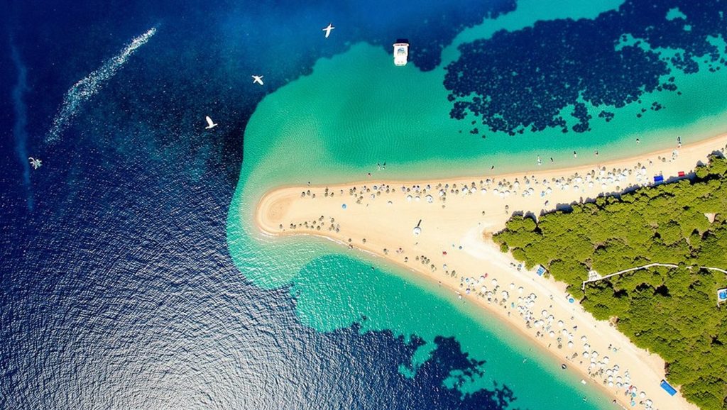 Vista del entorno de Spiaggia libera, Montesilvano, Croacia