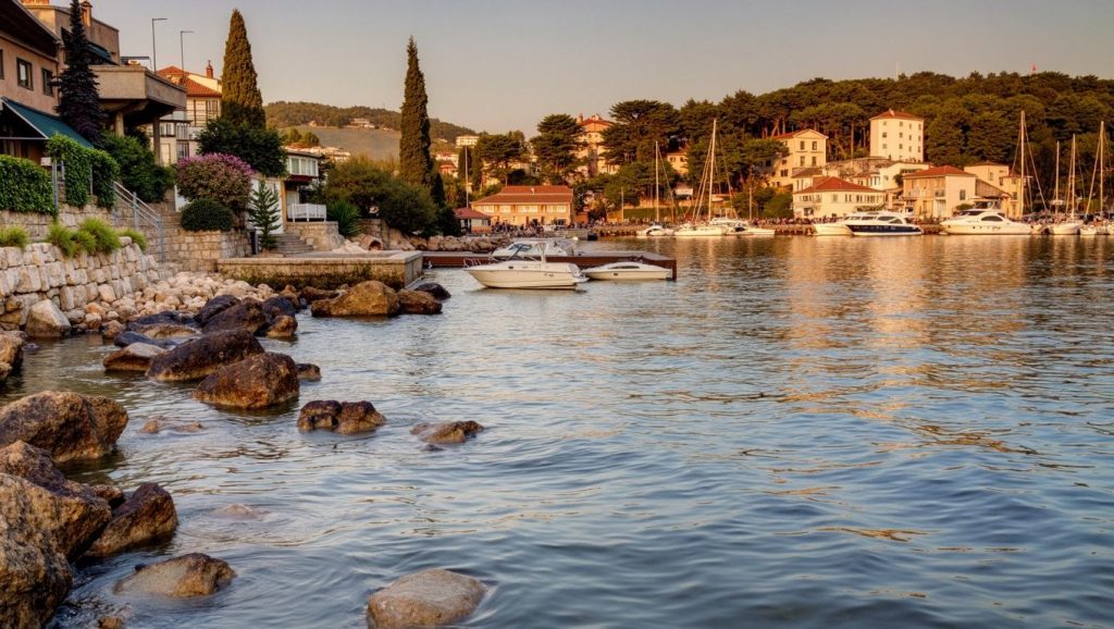 Strand Glavotok (Glavotok, Cres) — foto 3