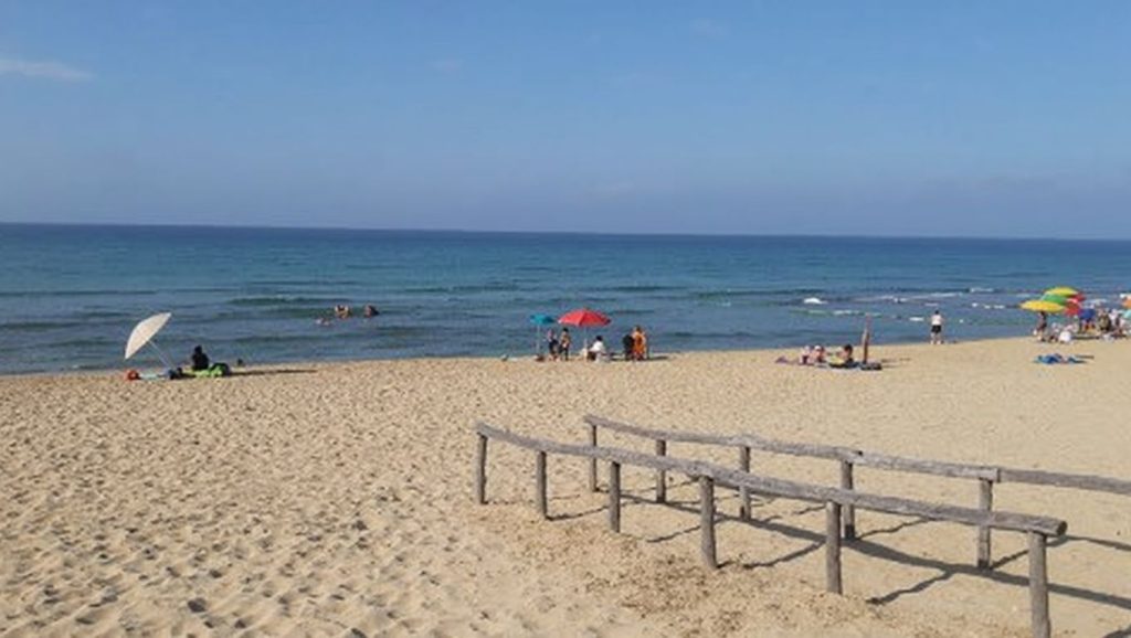 Spiaggia di Torricella Marina — foto 5 de 6