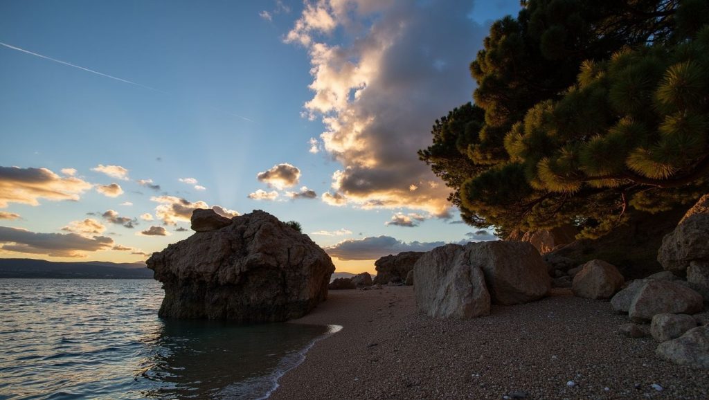 Arena fina en Unofficial beach, Slatine, Croacia