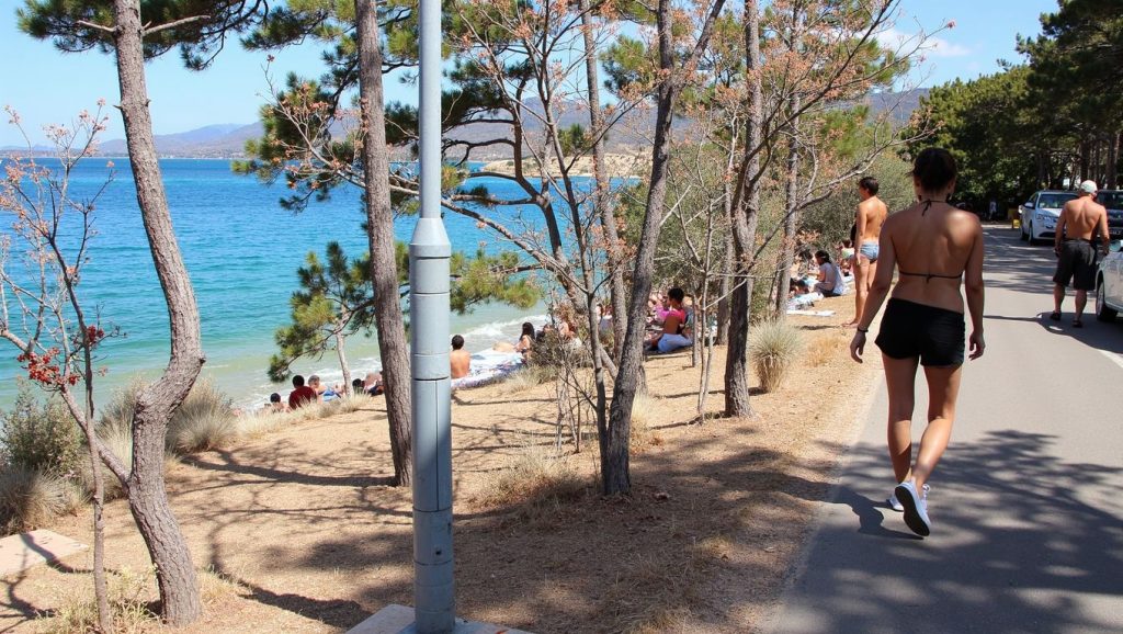 Uvala Konjin (Dobrinj, Krk) — foto 2