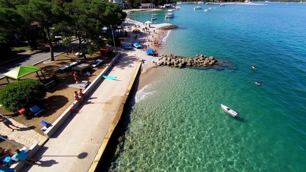 Uvala Konjin (Dobrinj, Krk) — foto 5