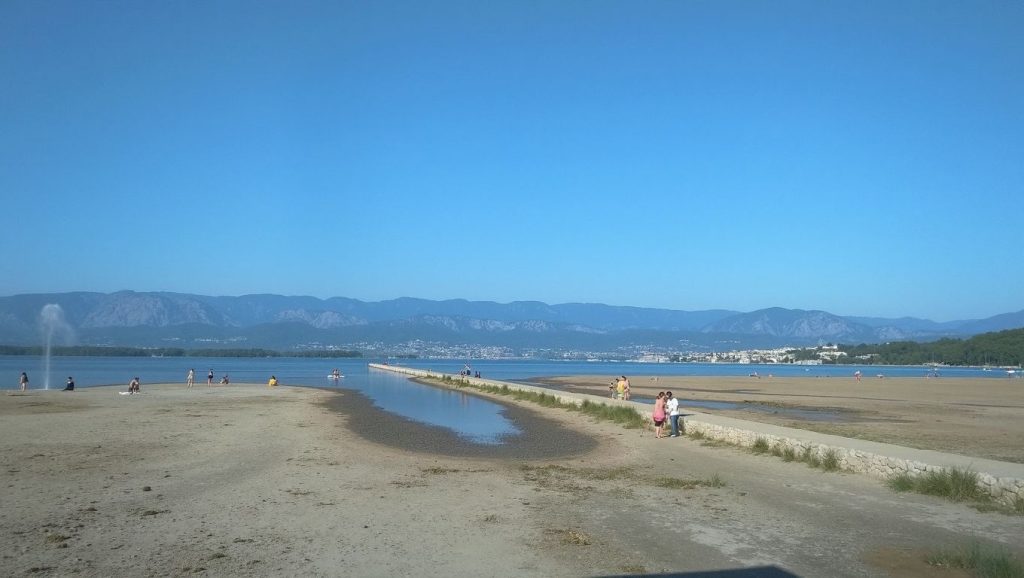 Uvala Slivanjska (Omišalj, Krk) — foto 4
