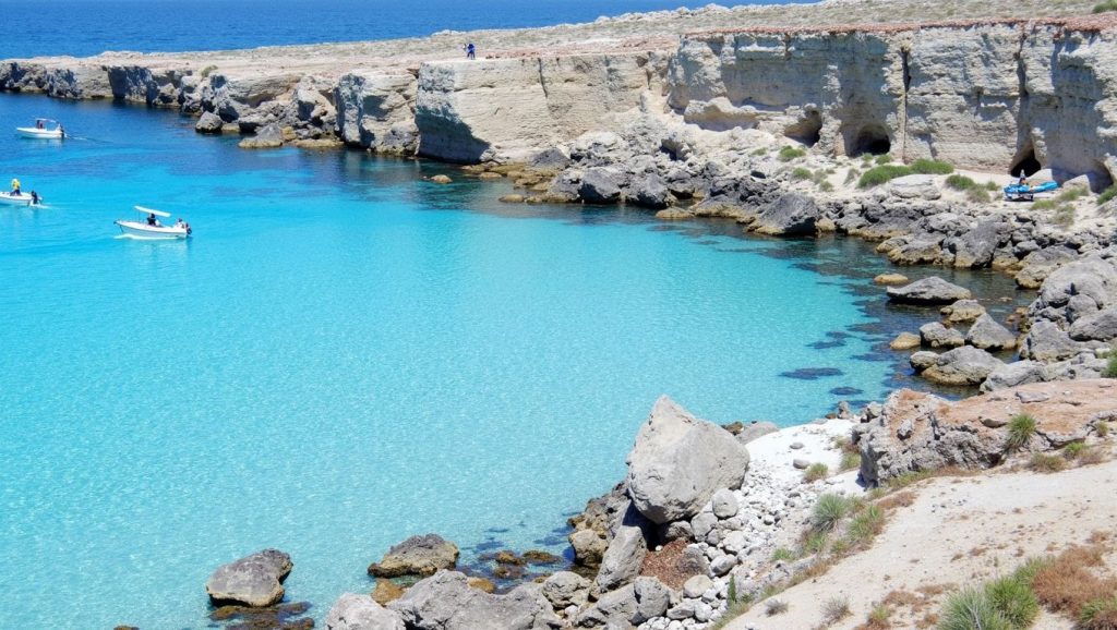 Playa Spiaggetta di Cala Rossa en Siracusa, Sicilia