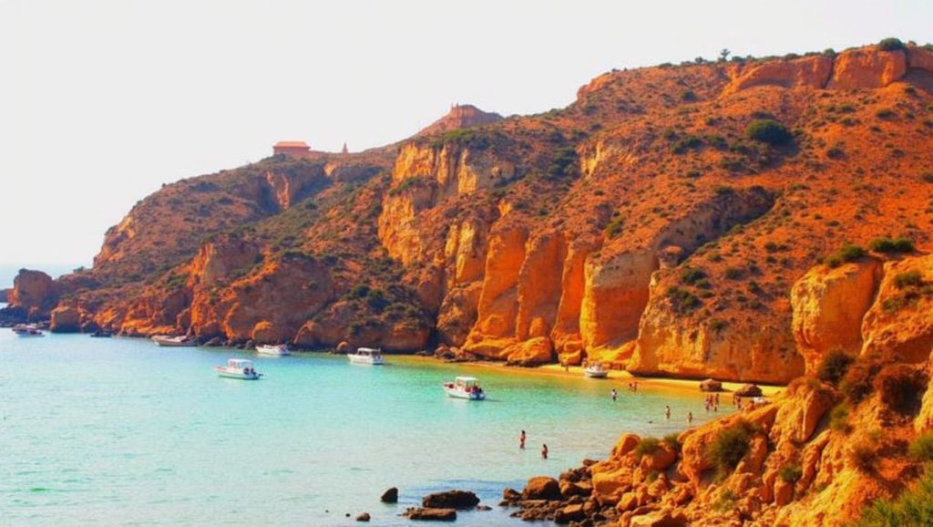 Línea de costa en Spiaggia del Caos, Agrigento