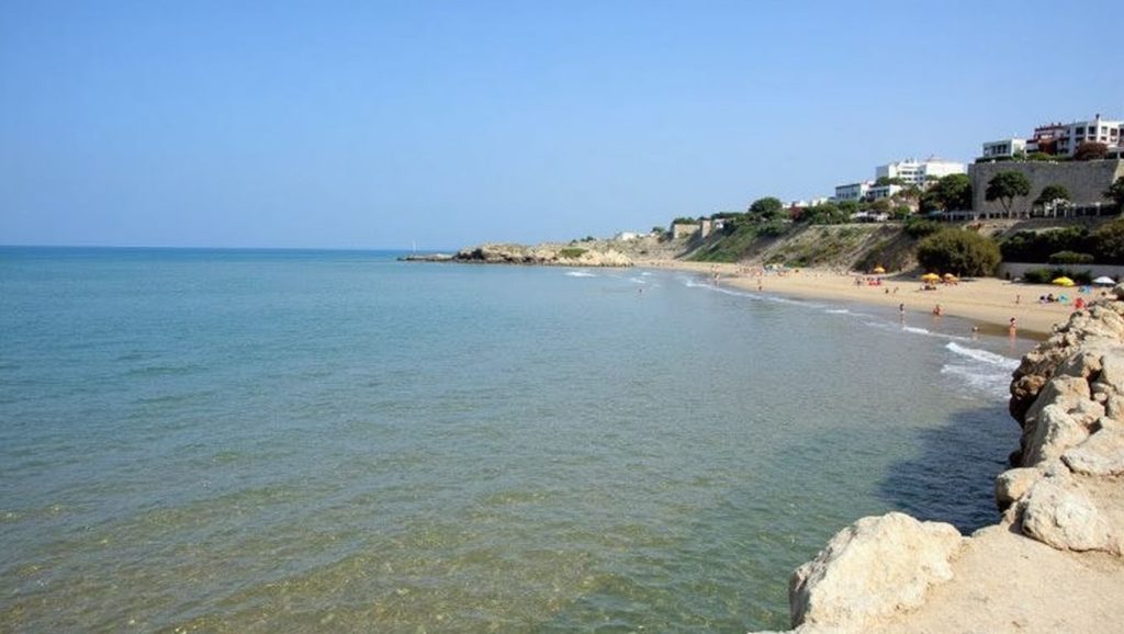 Spiaggia di Cava D'Aliga — foto 2 de 6