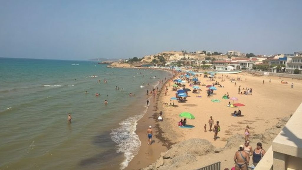 Spiaggia di Cava D'Aliga — foto 5 de 6