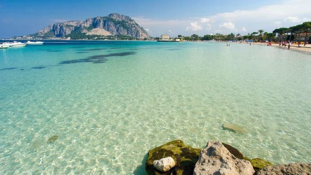 Spiaggia di Manganello — foto 1 de 6