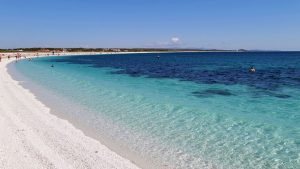 Spiaggia di Mari Ermi (Cabras, Cerdeña)
