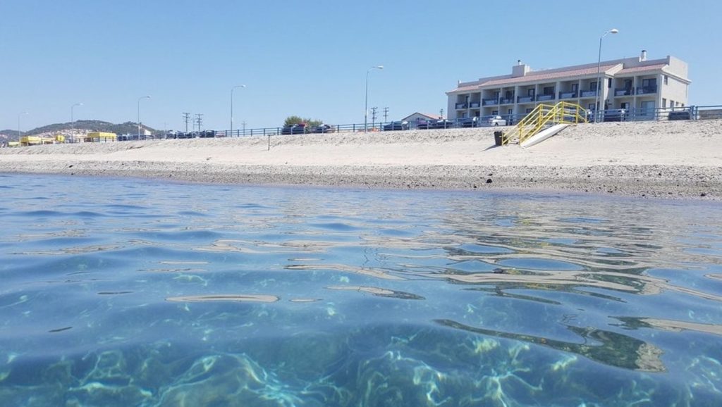 Horizonte desde Spiaggia di Marmora, Villafranca Tirrena, Sicilia