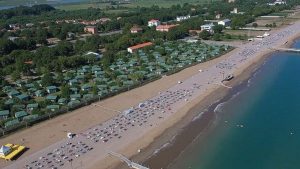 Spiaggia Lago Patria (Giugliano in Campania, Campania)