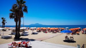 Spiaggia Marina di Varcaturo (Giugliano in Campania, Campania)