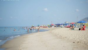 Spiaggia Mondragone – Zona Múltiple