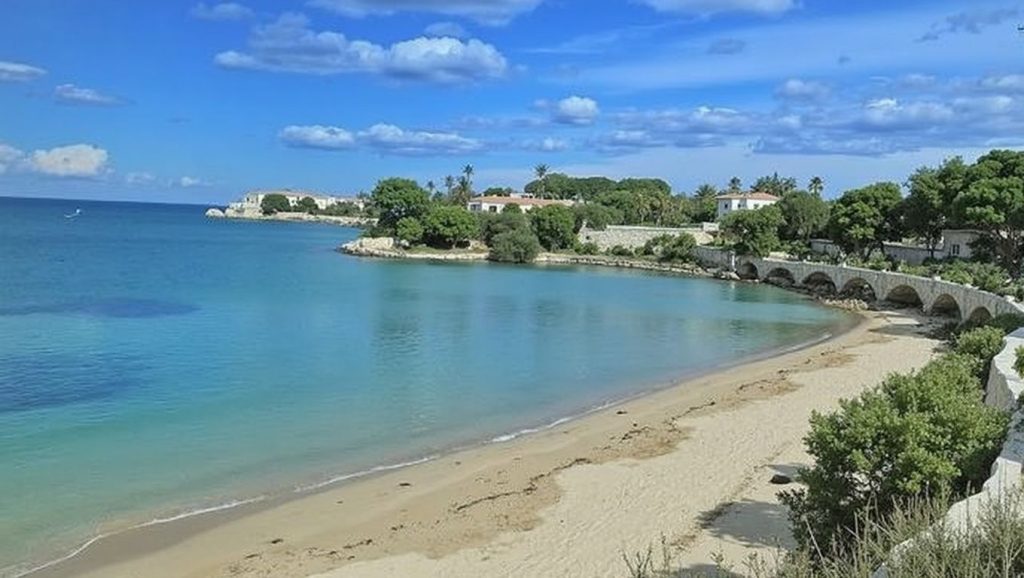 Vista del entorno de Spiaggia Punta del Pero, Siracusa, Sicilia