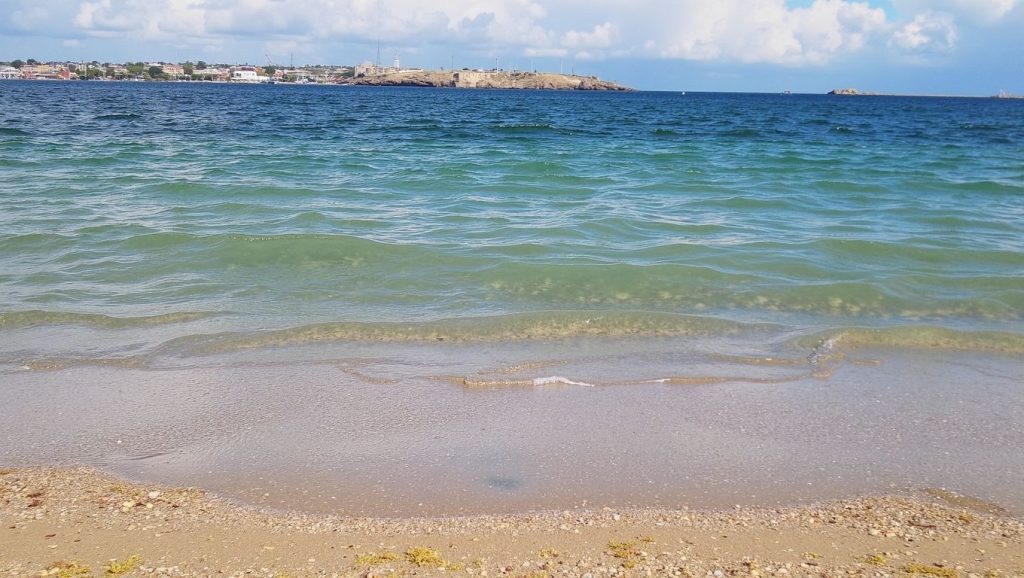 Costa de Siracusa desde Spiaggia Punta del Pero, Sicilia