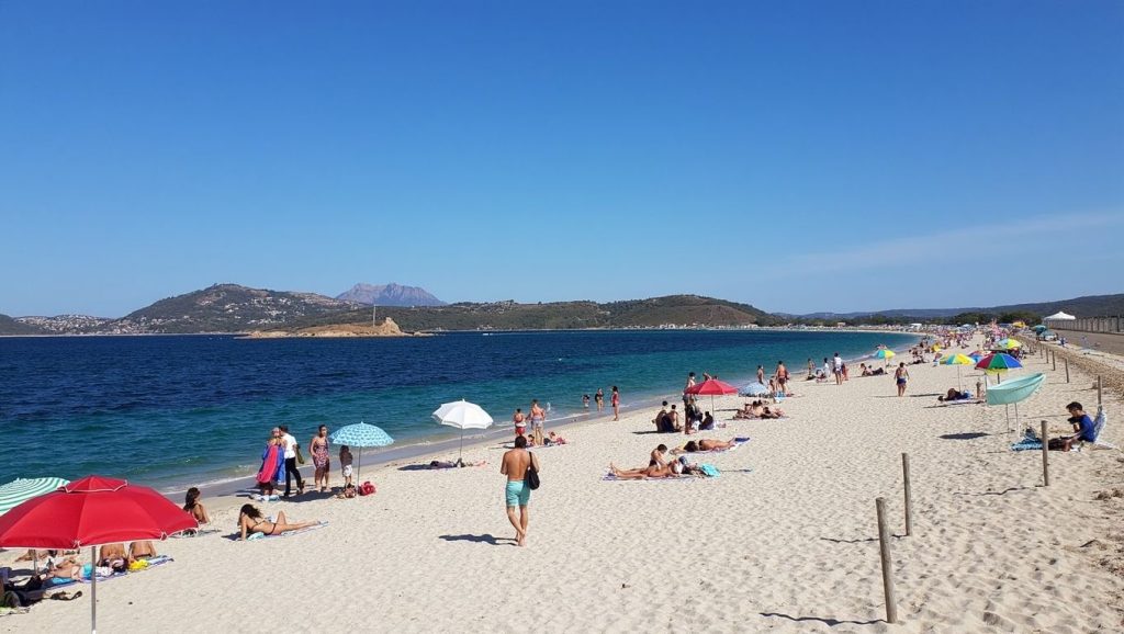 Spiaggia Su Puntellu — foto 4 de 6