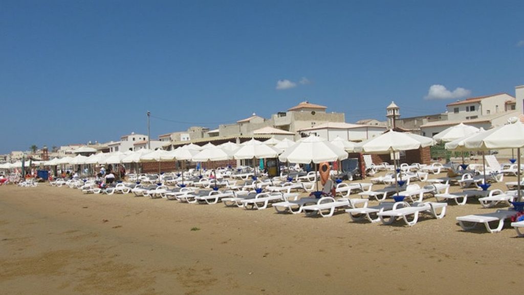 Spiaggia Tre Fontane Lato Ovest — foto 2 de 6