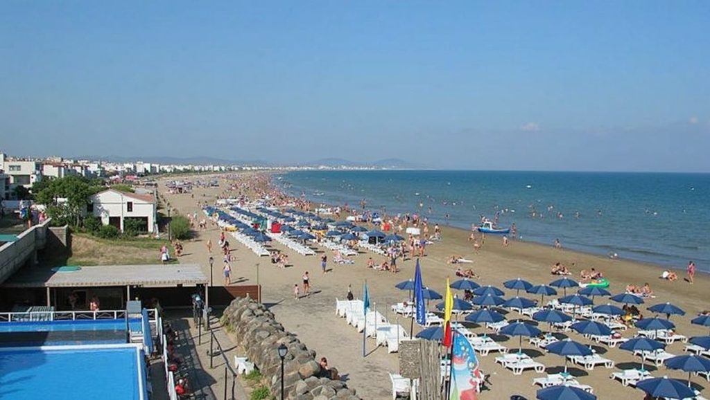 Spiaggia Tre Fontane Lato Ovest — foto 3 de 6