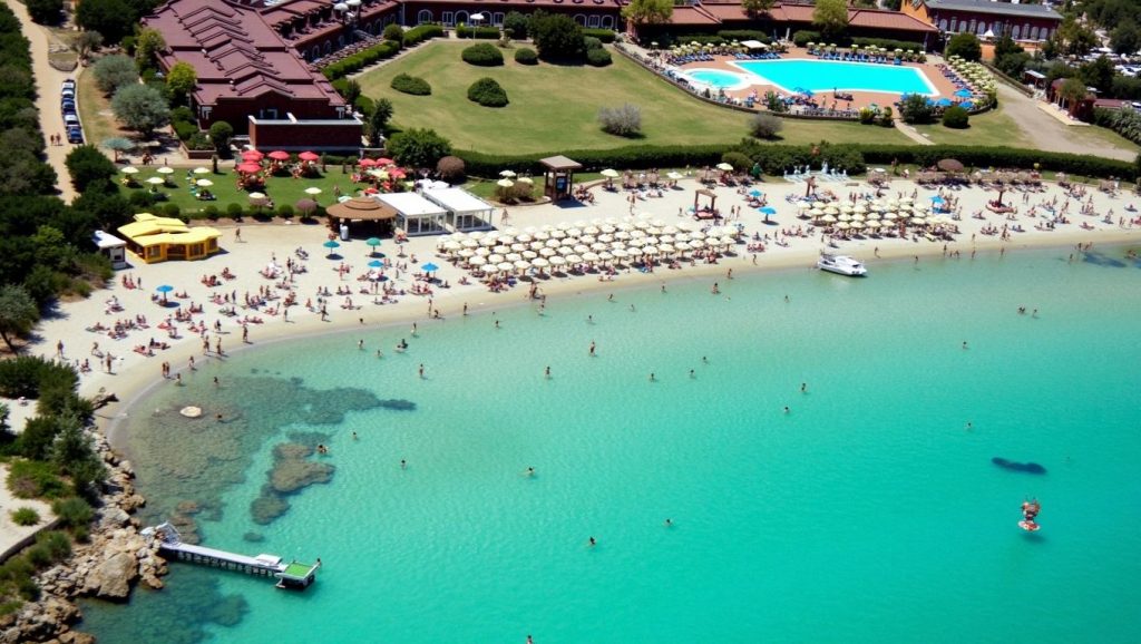T Beach Porto Rotondo — foto 1 de 6