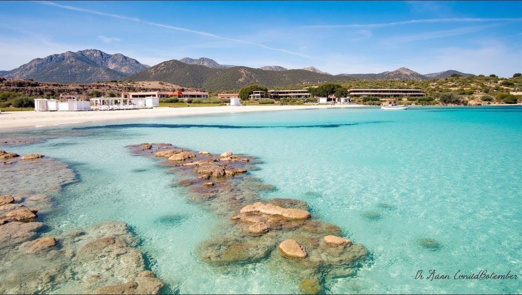 T Beach Porto Rotondo — foto 2 de 6