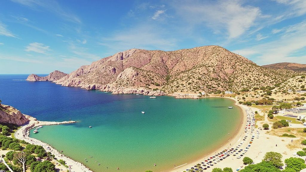 Vathy Gialoudia Beach — foto 5 de 6
