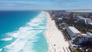 Playa Ballenas (Cancún, México)