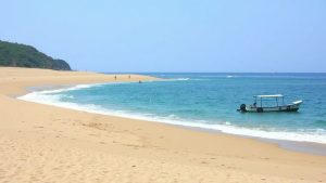 Playa Cacalutilla