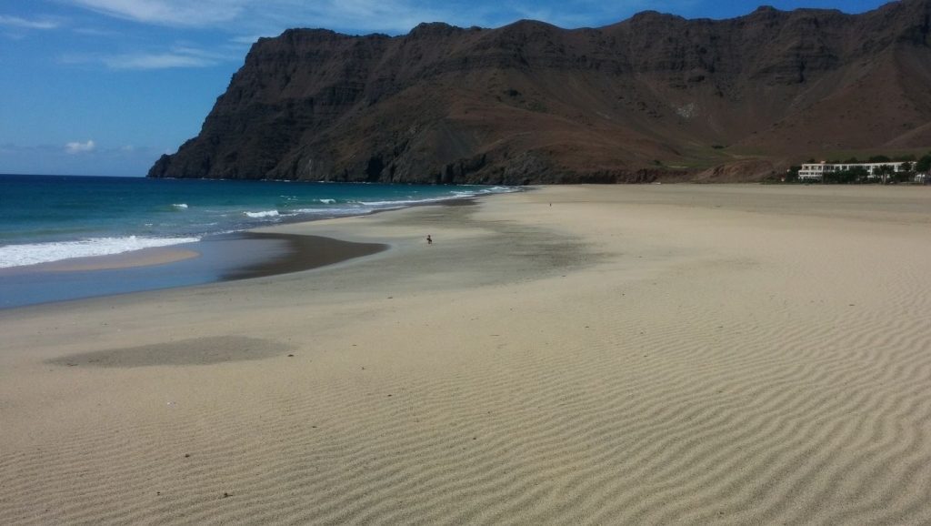 Praia da Cova Figueira (Santiago, Cabo Verde) — foto 6