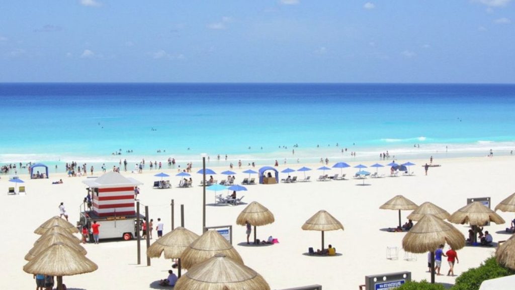 Playa Delfines (Cancún, México) — foto 5