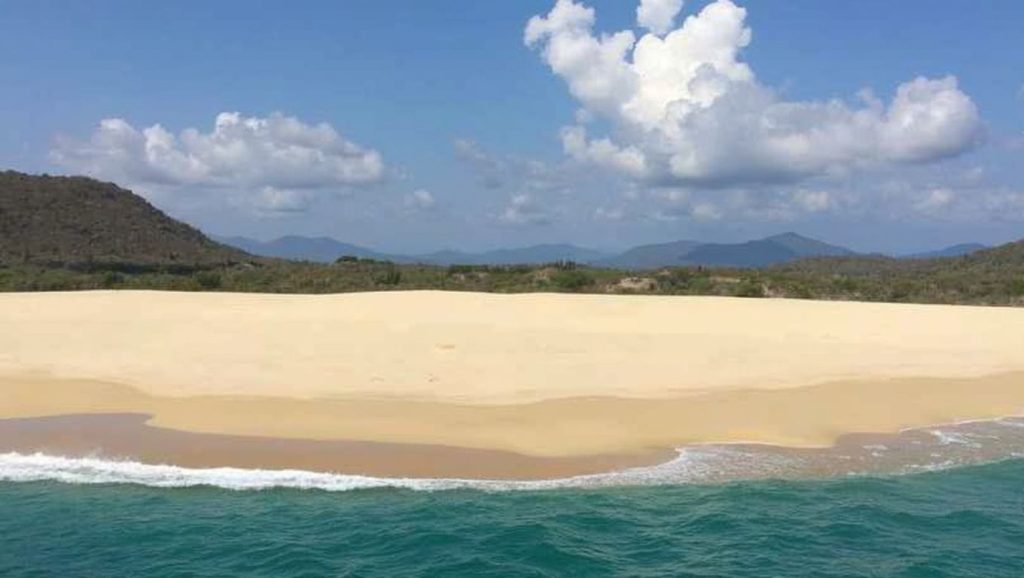 Playa El Cacaluta (Oaxaca, México) — foto 3