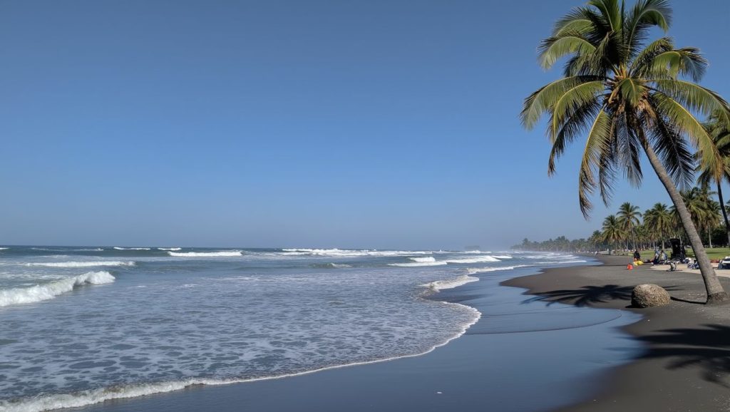 Playa Eréndira (Lázaro Cárdenas, México) — foto 6